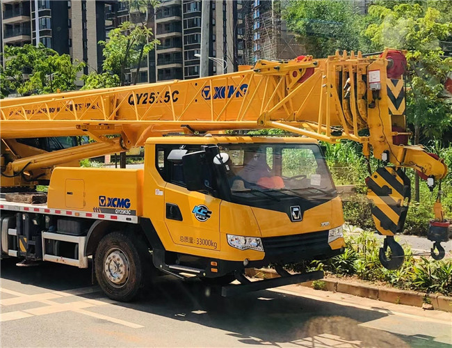 九寨沟县大件设备吊装租赁吊车