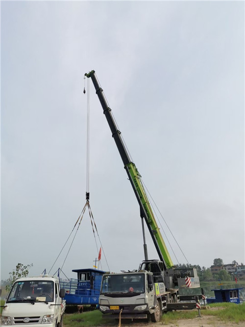 九寨沟县桥梁建设吊装案例